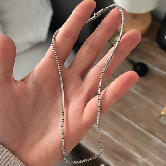 14kt White Gold Diamond Tennis Necklace 3.3ct - Picture 8 of 16